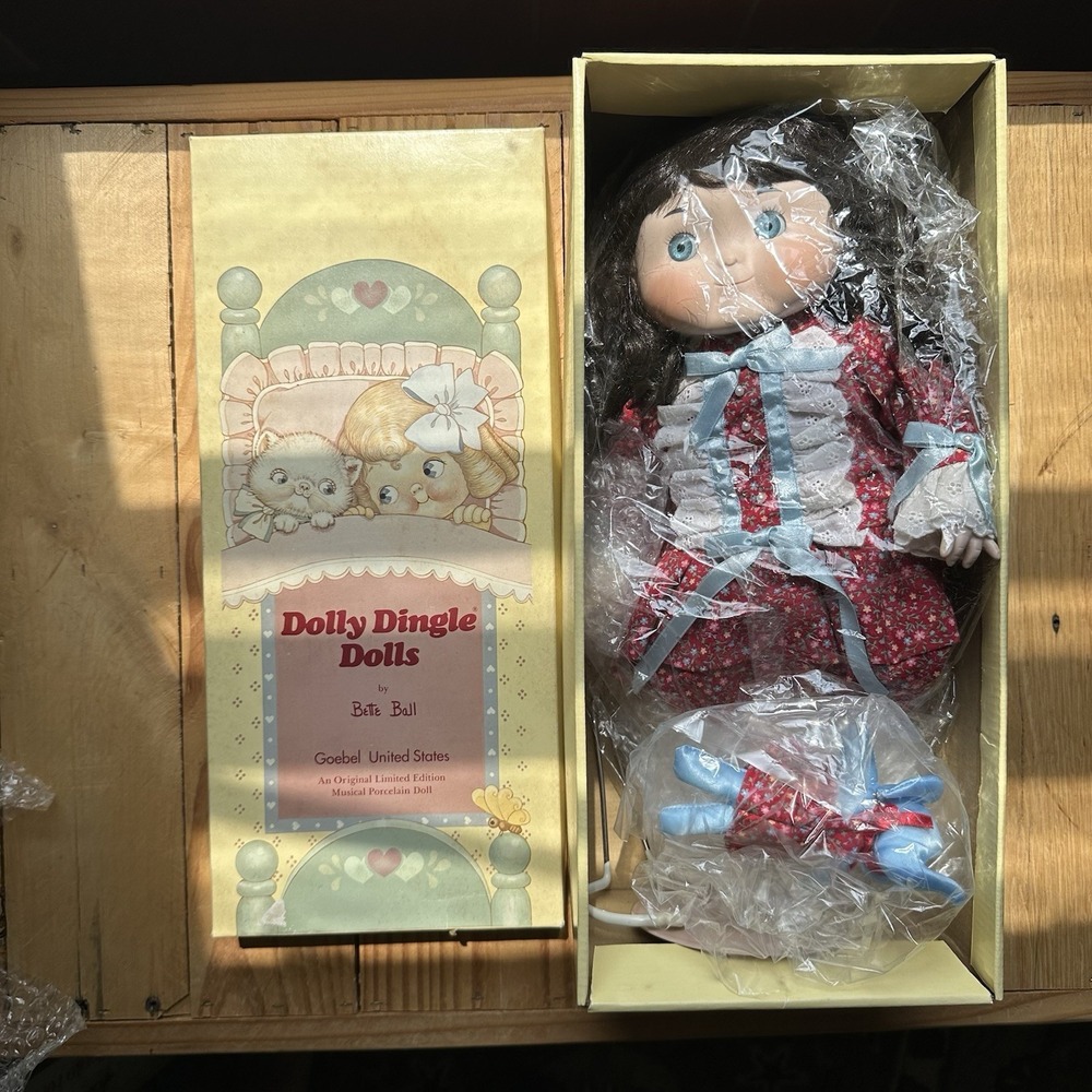 90s DOLLY DINGLE DOLLS 90s Musical Goebel Bette Ball Teedie Bumps Porcelain Doll